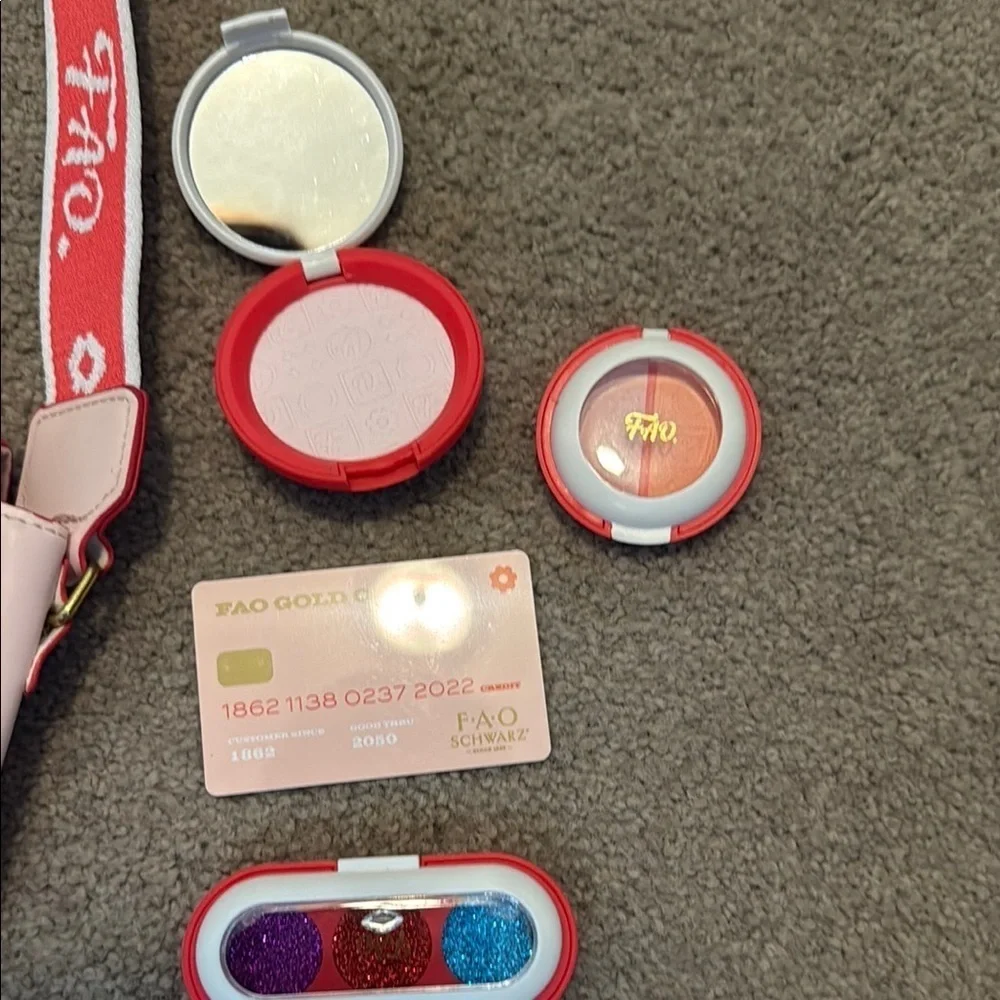 FAO Schwarz Pink Kids Bag with Accessories